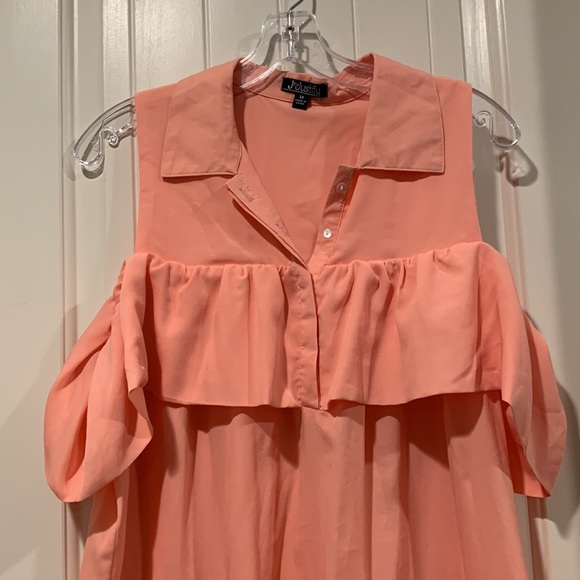 Pretty In Peach - Ruffle Dress - Picture 2 of 4